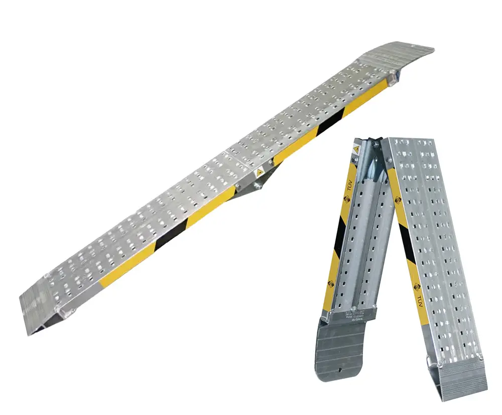 [RLPIEGHEVOLE15] Klappbare Aluminium-Auffahrrampen für einfachen Transport und platzsparende Lagerung (RLPIEGHEVOLE15 | L: 150 cm | Max. 389 kg)